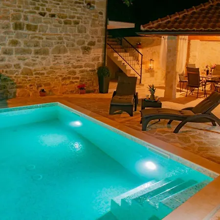 Villa Mara *
