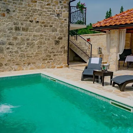 Villa Mara